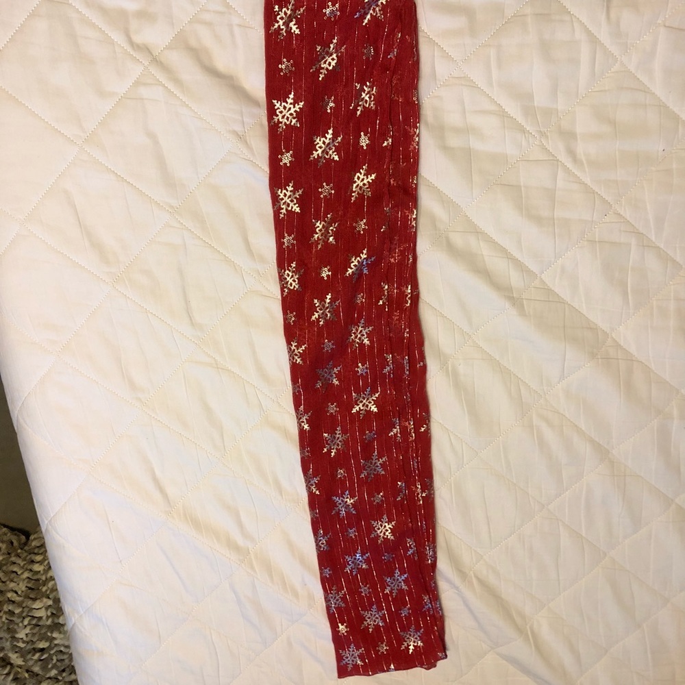 Scarves - Picture 4 of 4